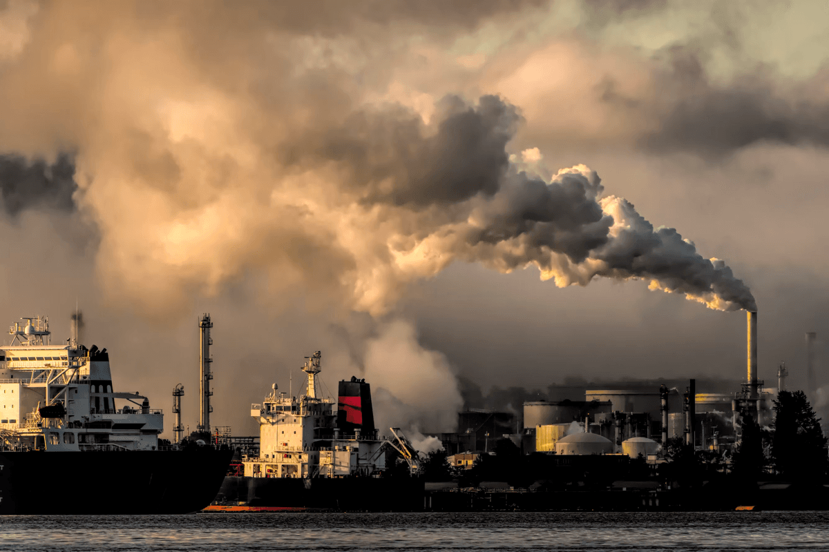 Rök från en industrianläggning